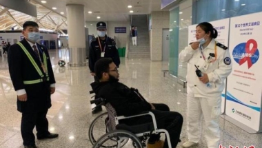 上海两大机场上演生死时速 空地联动“劝退”一留学生