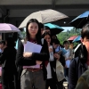 “你年纪不符合我们要求”，24岁应届生被国企解约，官方回应了